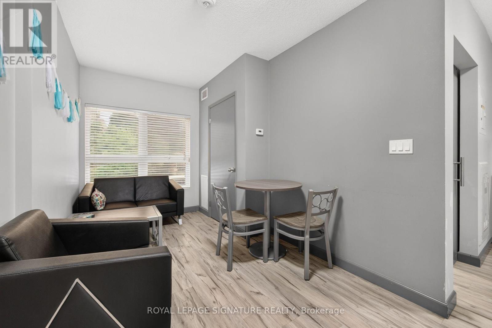 #125 258A SUNVIEW STREET - Image 8