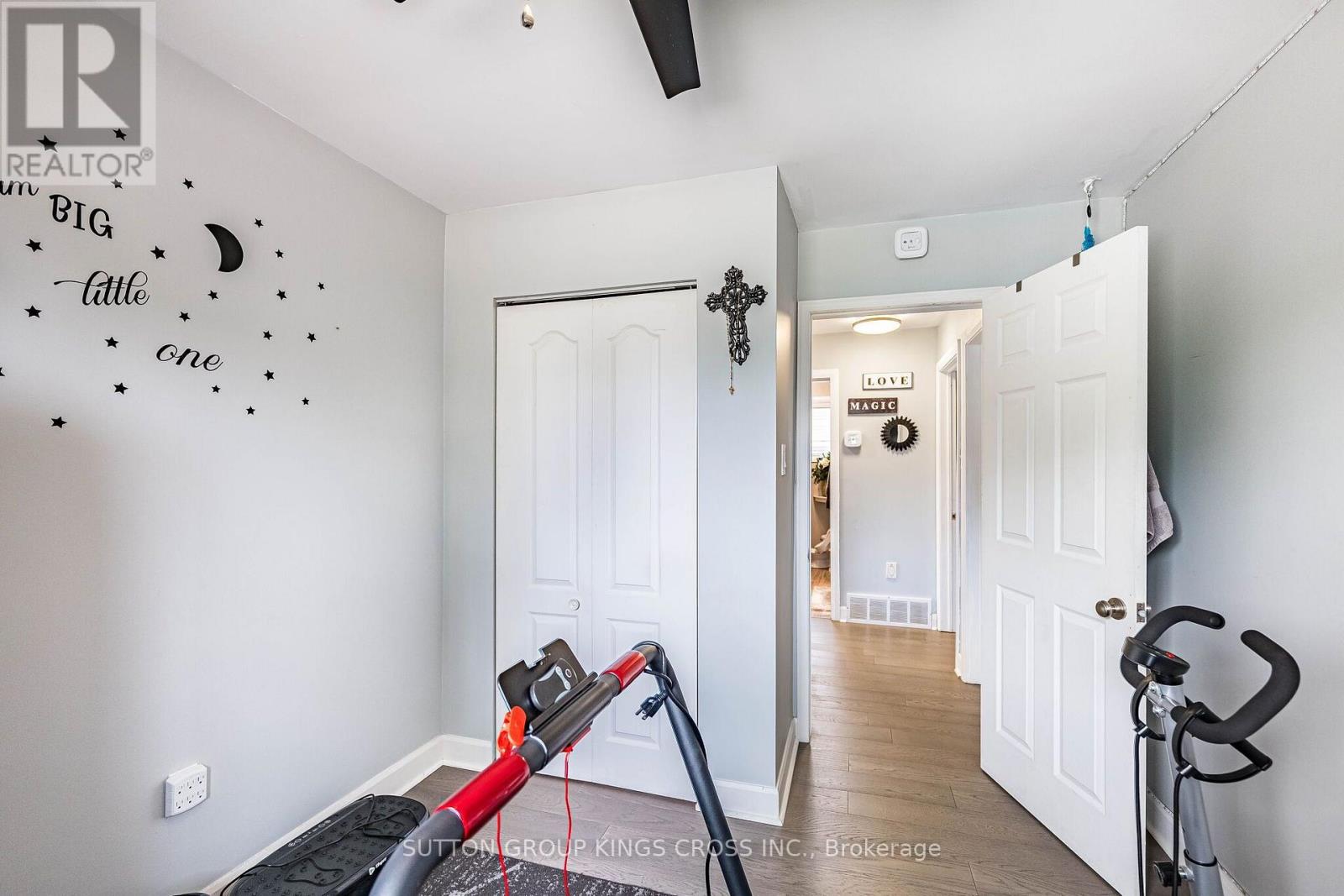 2 MAITLAND AVENUE - Image 13
