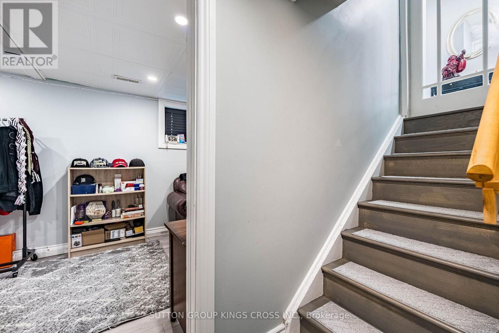 2 MAITLAND AVENUE - Image 18