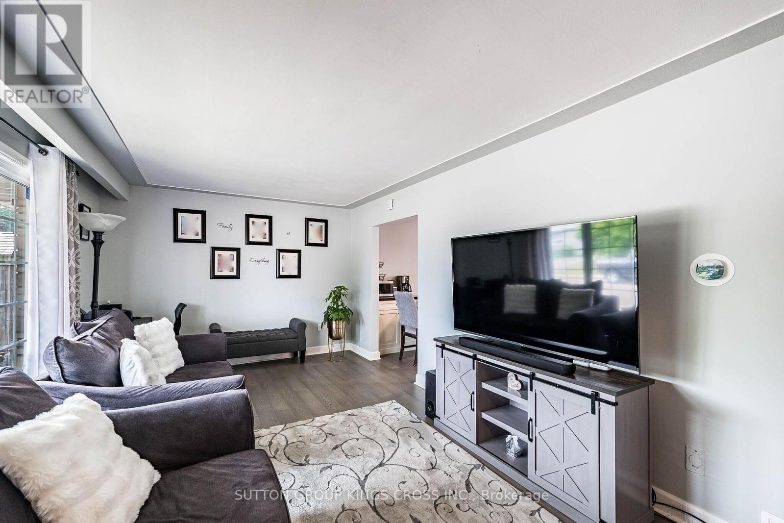 2 MAITLAND AVENUE - Image 30