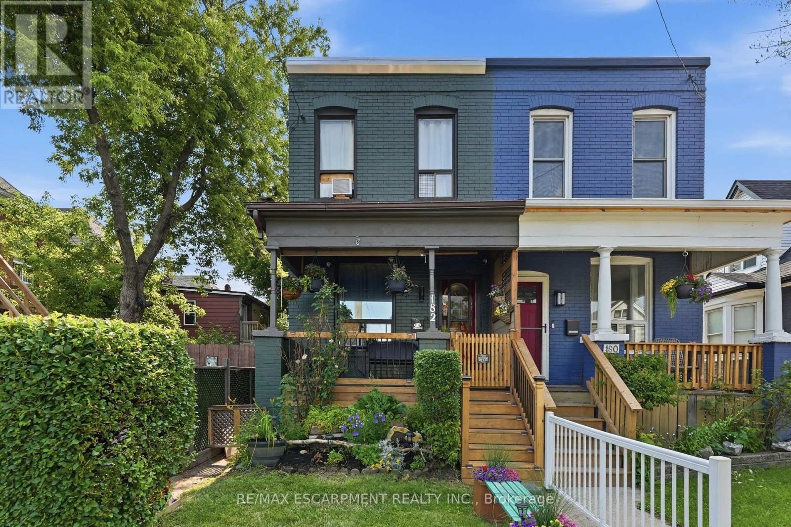 182 CAVELL AVENUE - 1