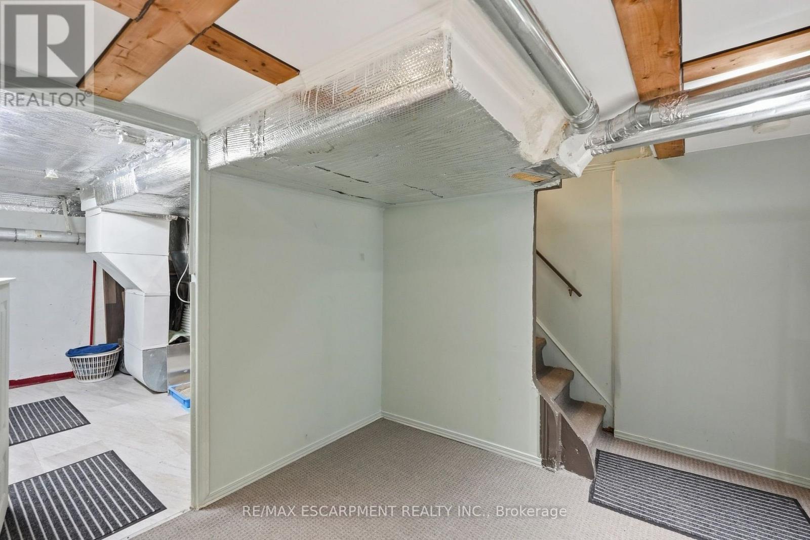 182 CAVELL AVENUE - 31