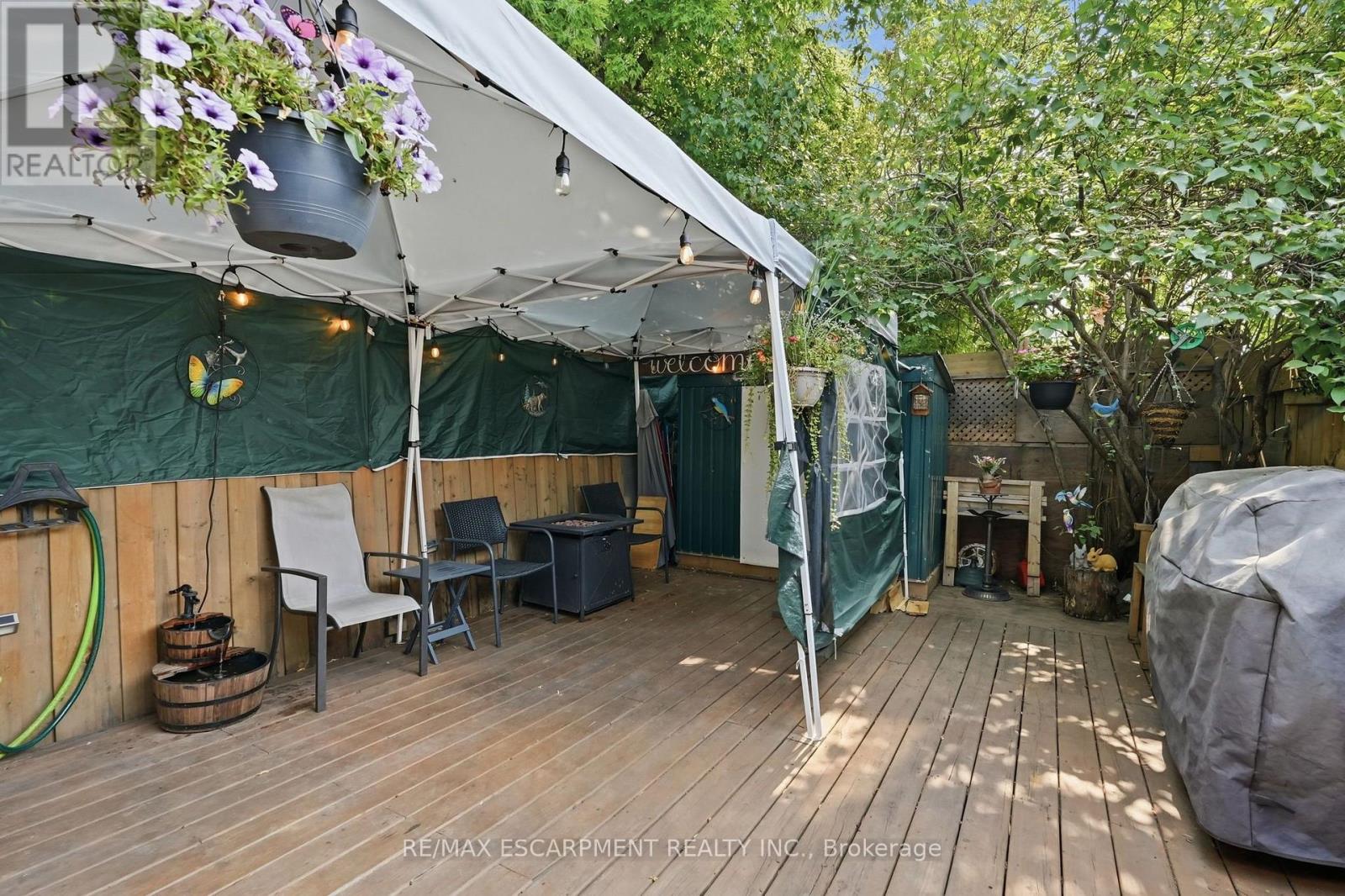 182 CAVELL AVENUE - 40