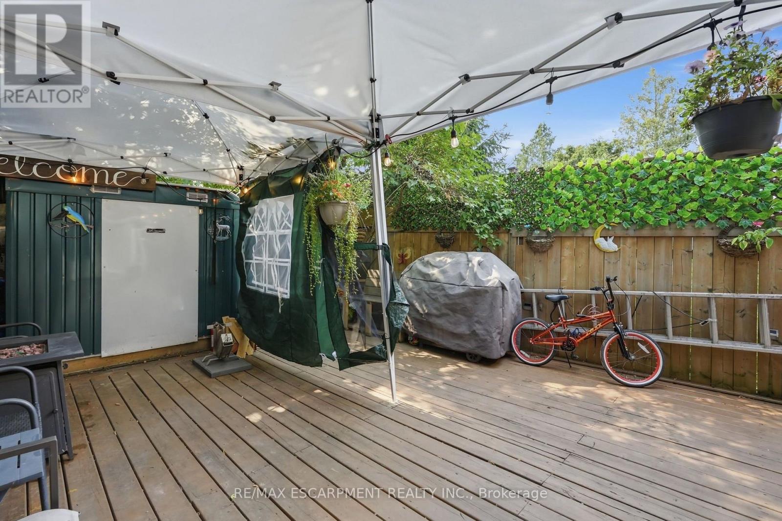 182 CAVELL AVENUE - 41