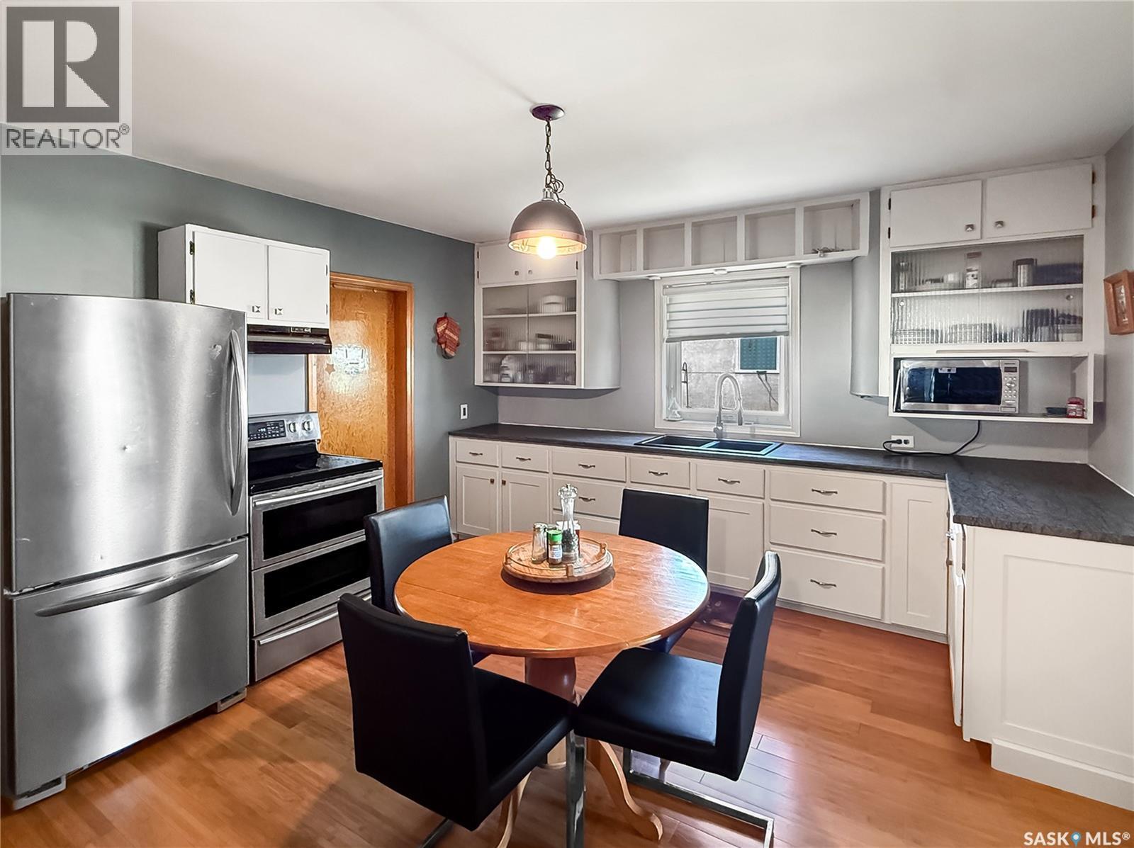 429 Second STREET - Image 11