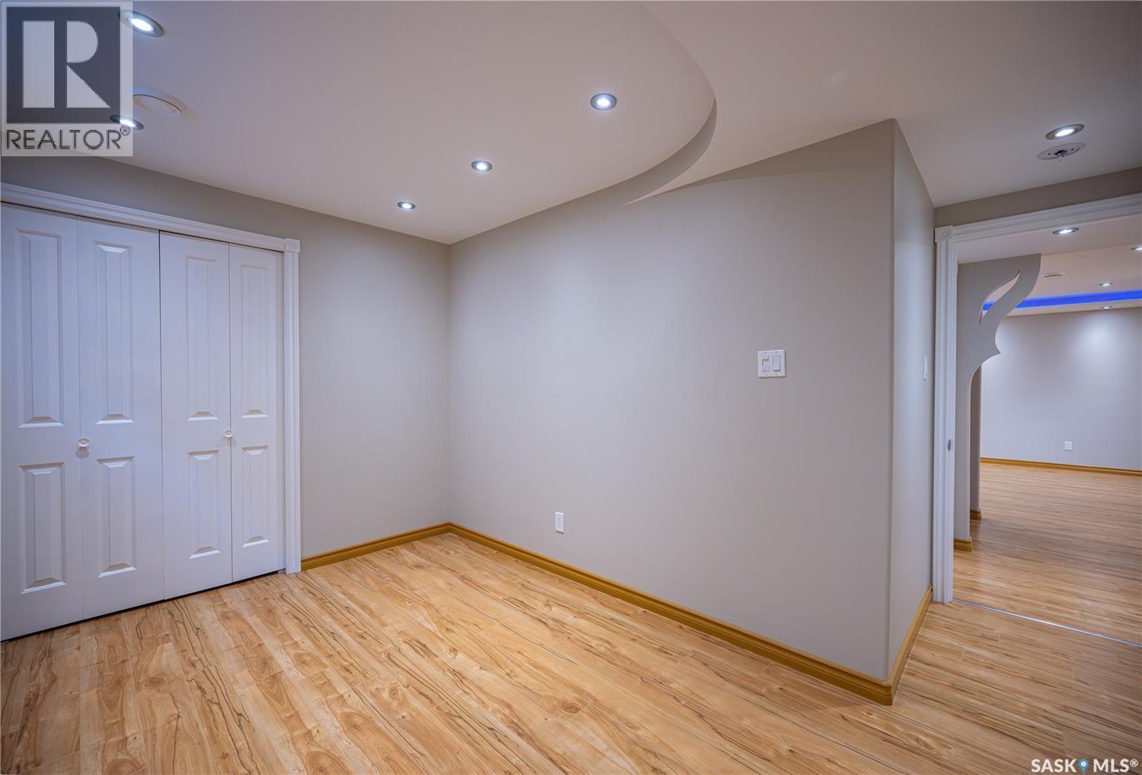 201 Good Spirit CRESCENT - 21