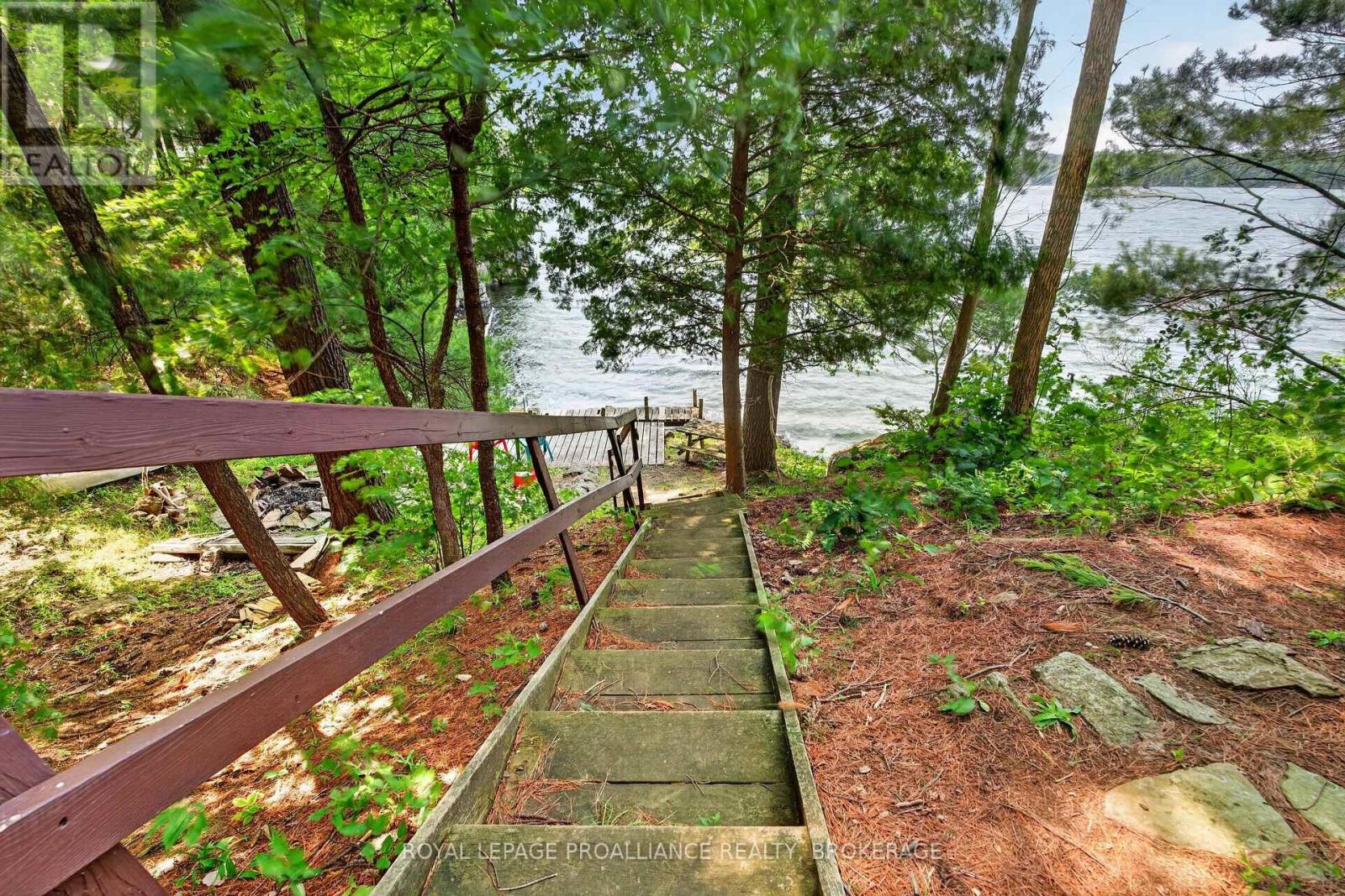 1135 TWIN ISLAND LANE - 19