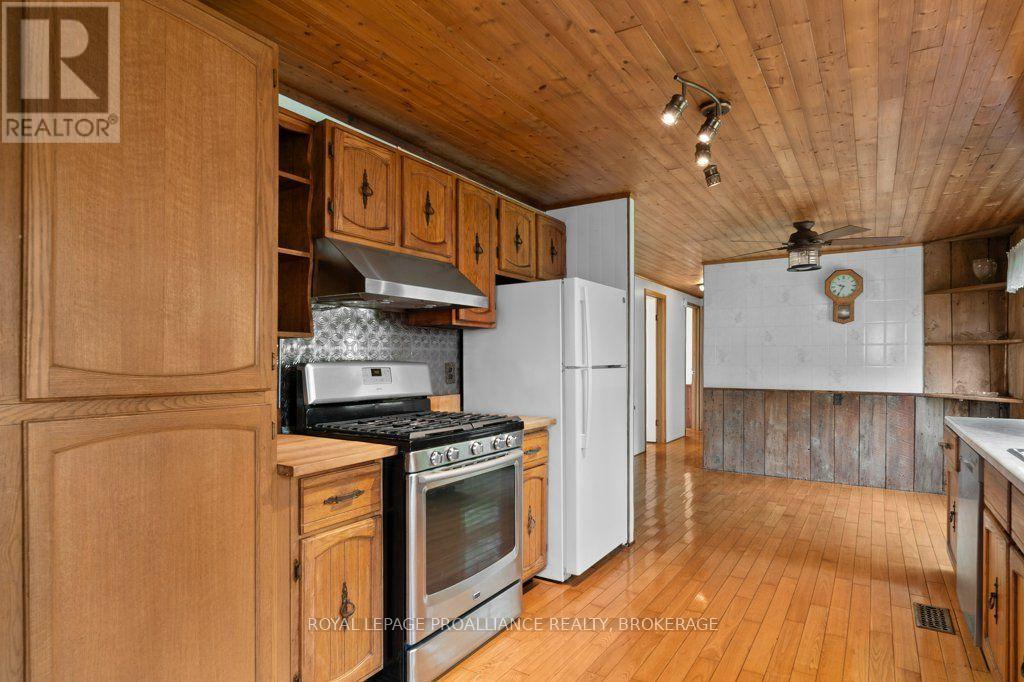 4568 COUNTY ROAD 8 - 9
