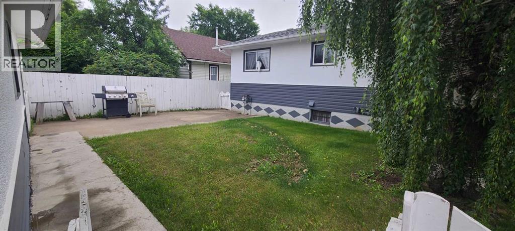 4820 53 Avenue - Image 20