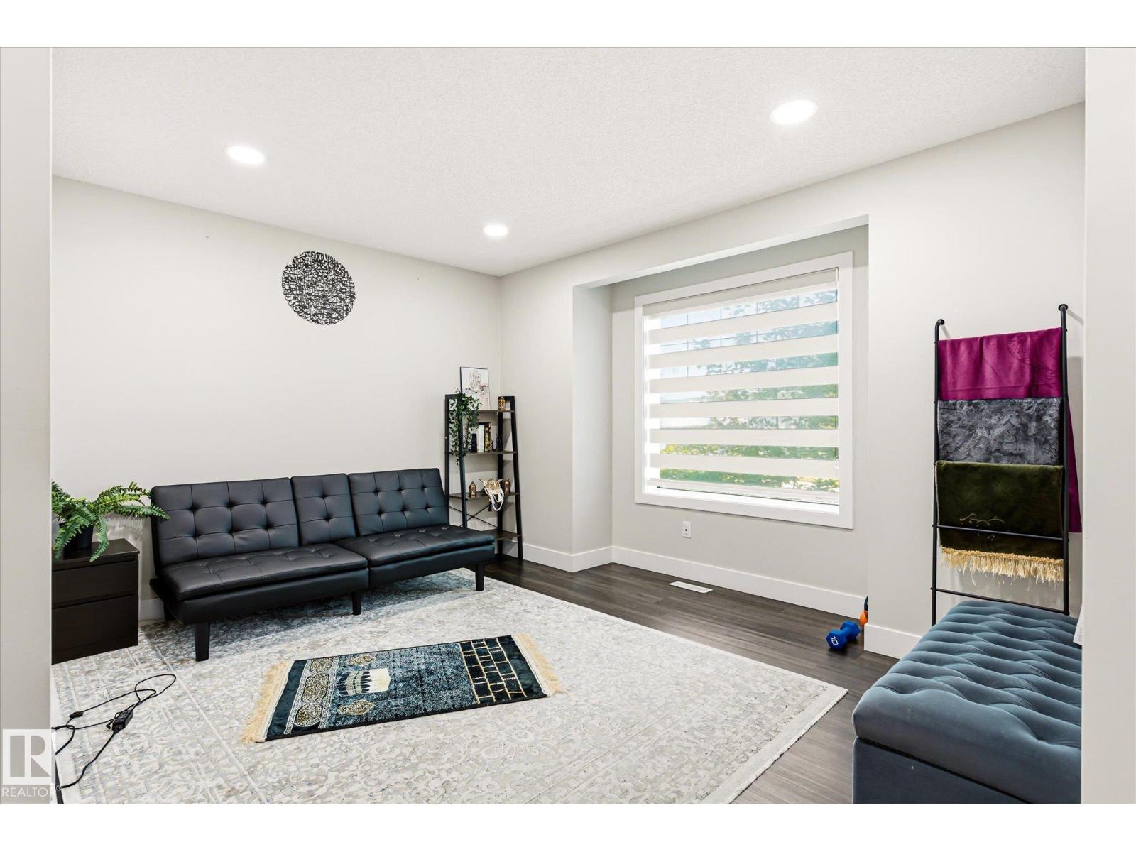 4317 152 AV NW - Image 9