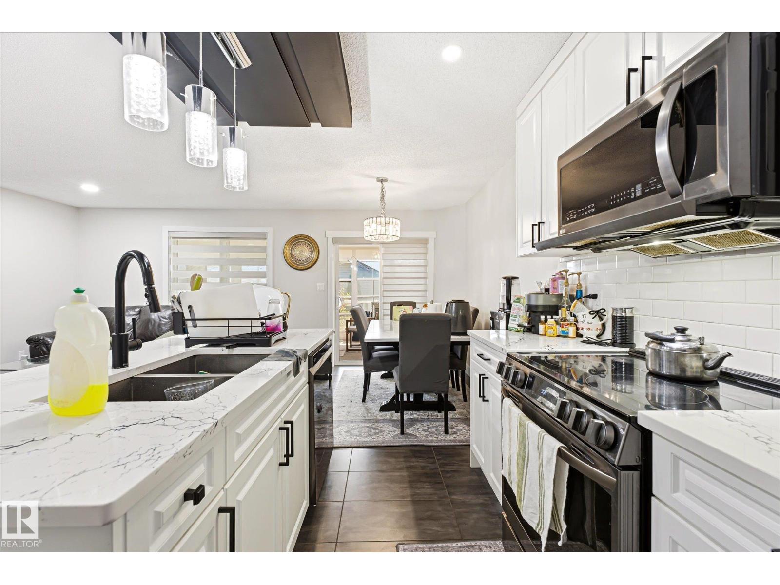 4317 152 AV NW - Image 17
