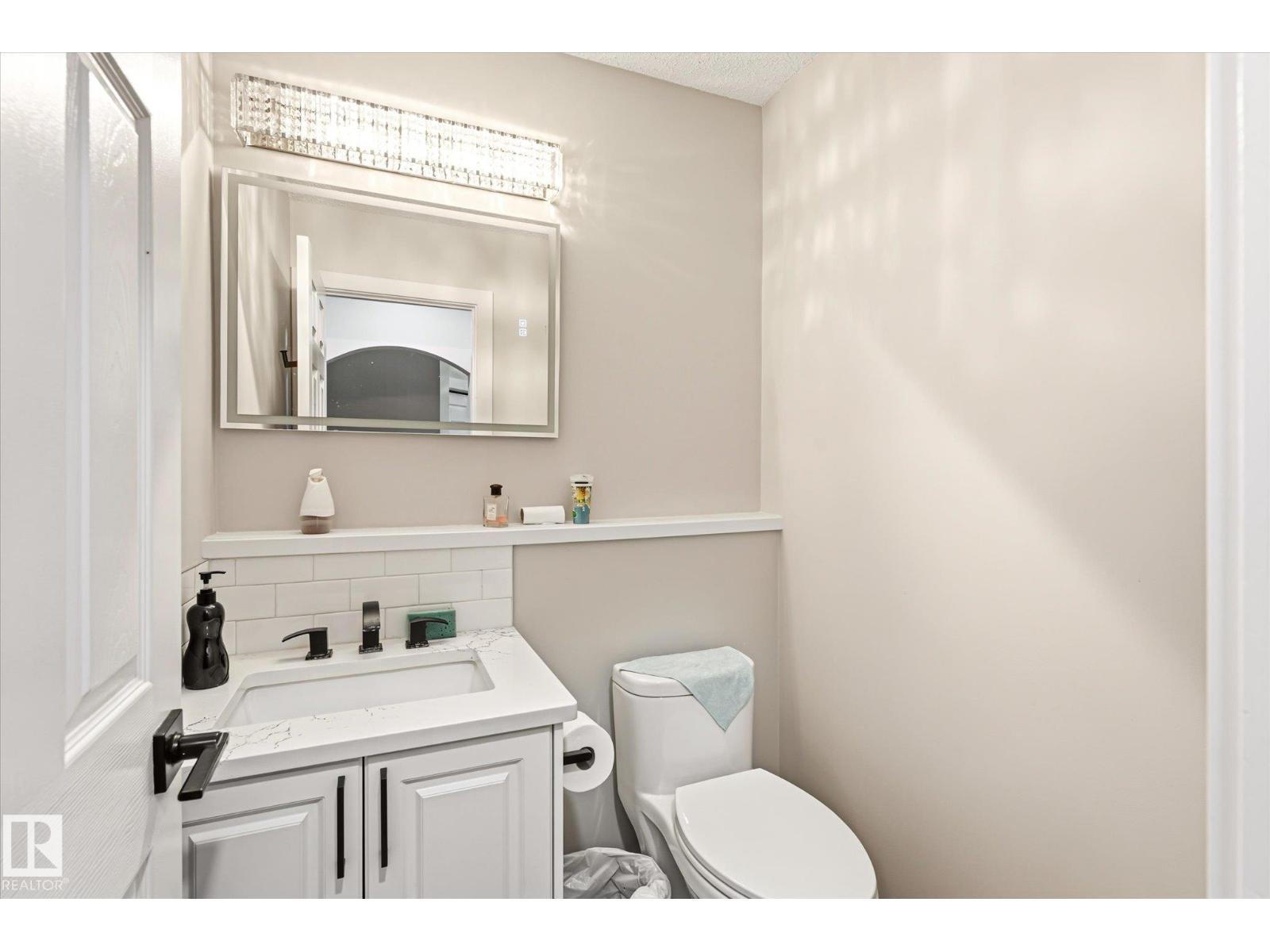 4317 152 AV NW - 21