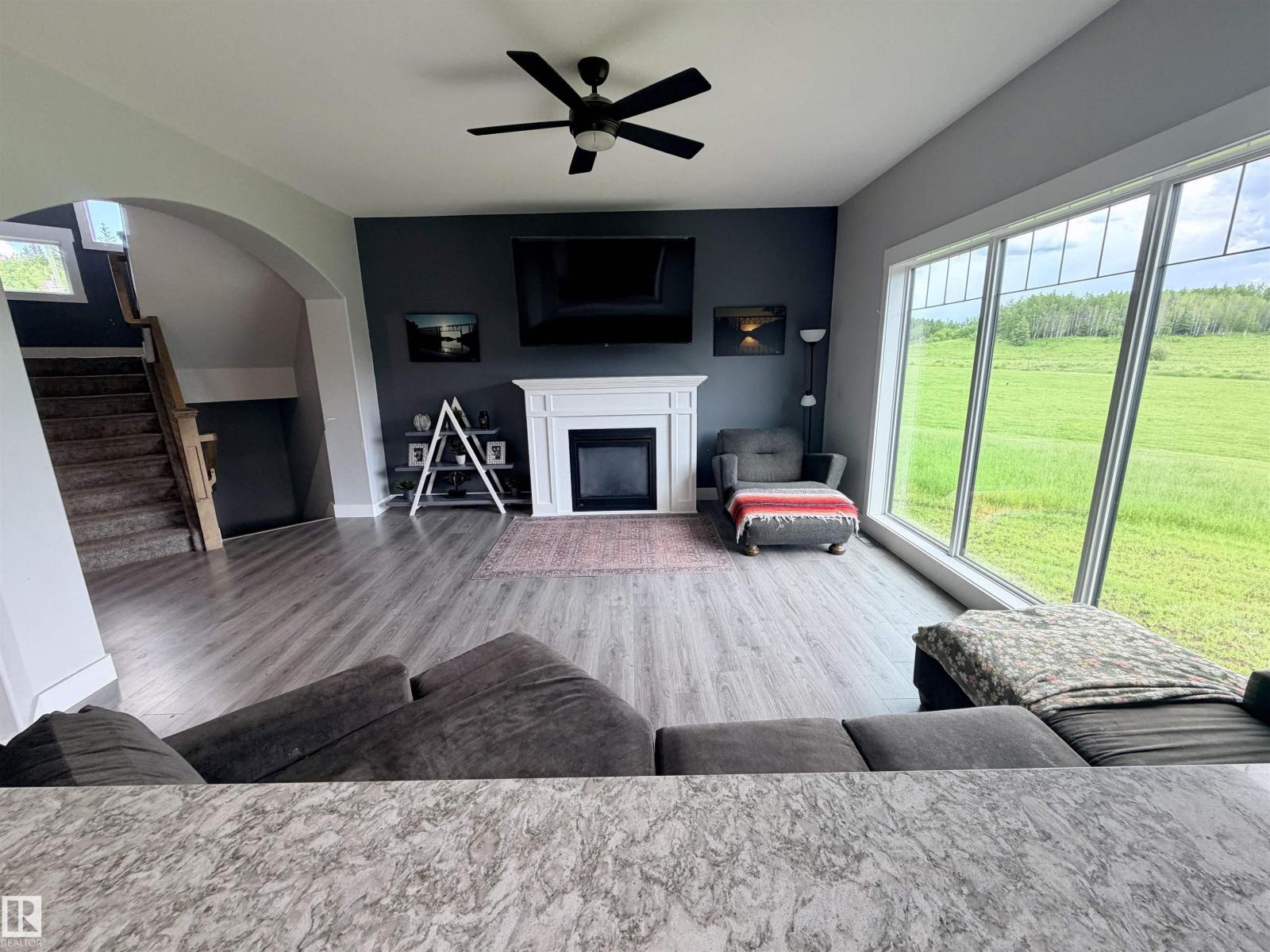 42119 TWP RD 622 - 14
