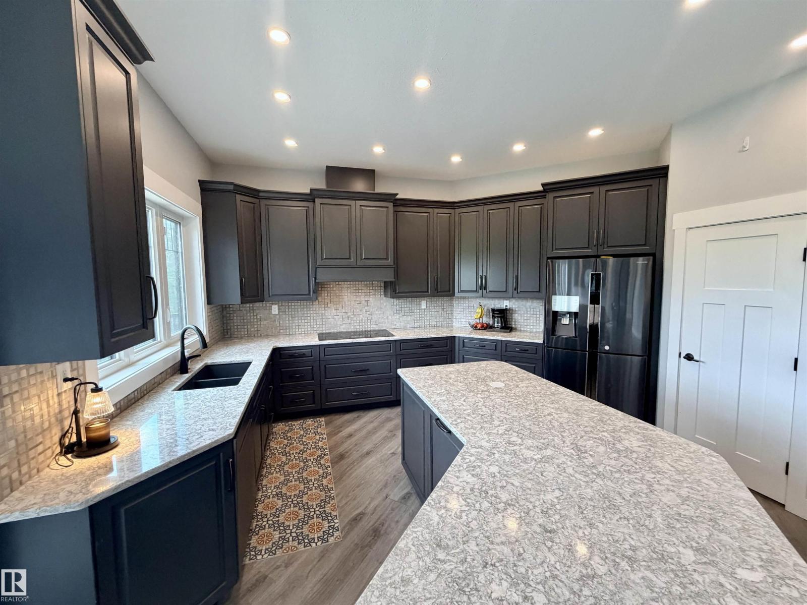 42119 TWP RD 622 - 8