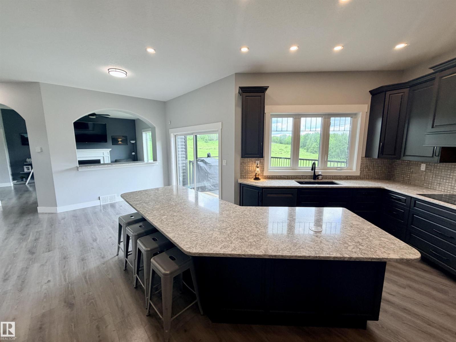 42119 TWP RD 622 - 9