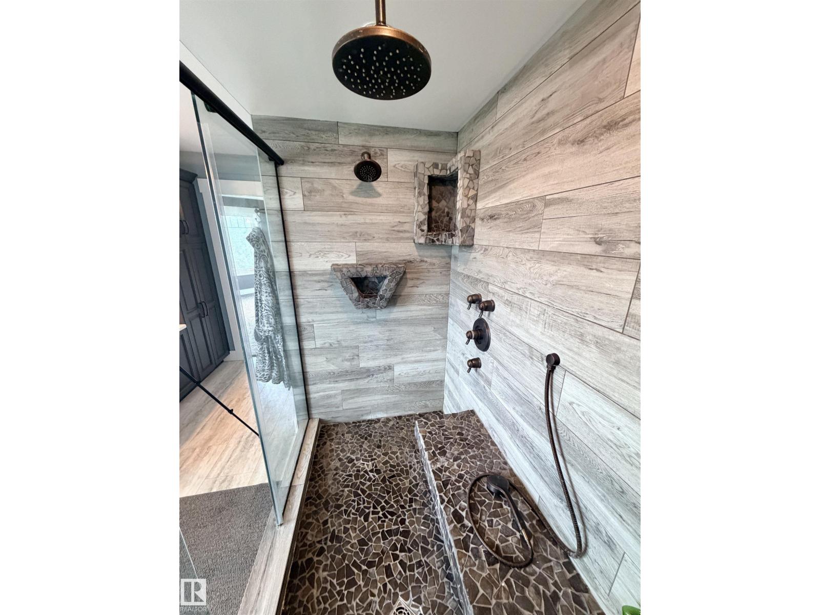 42119 TWP RD 622 - 34
