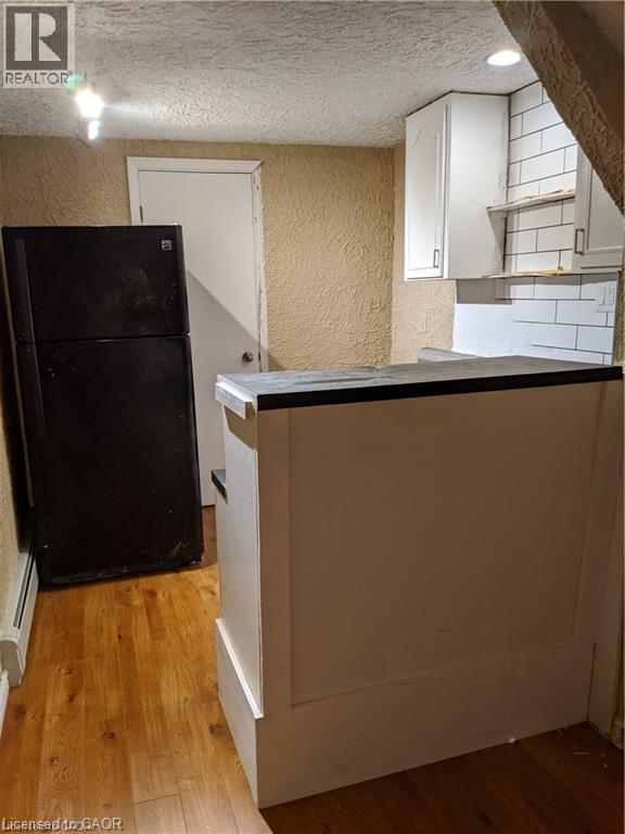 84 AMHERST Drive - 10