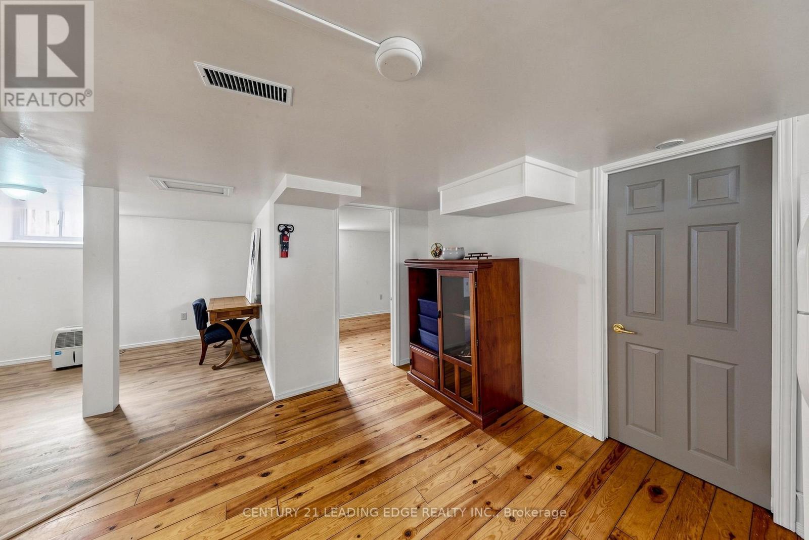 21043 DALTON ROAD - Image 21