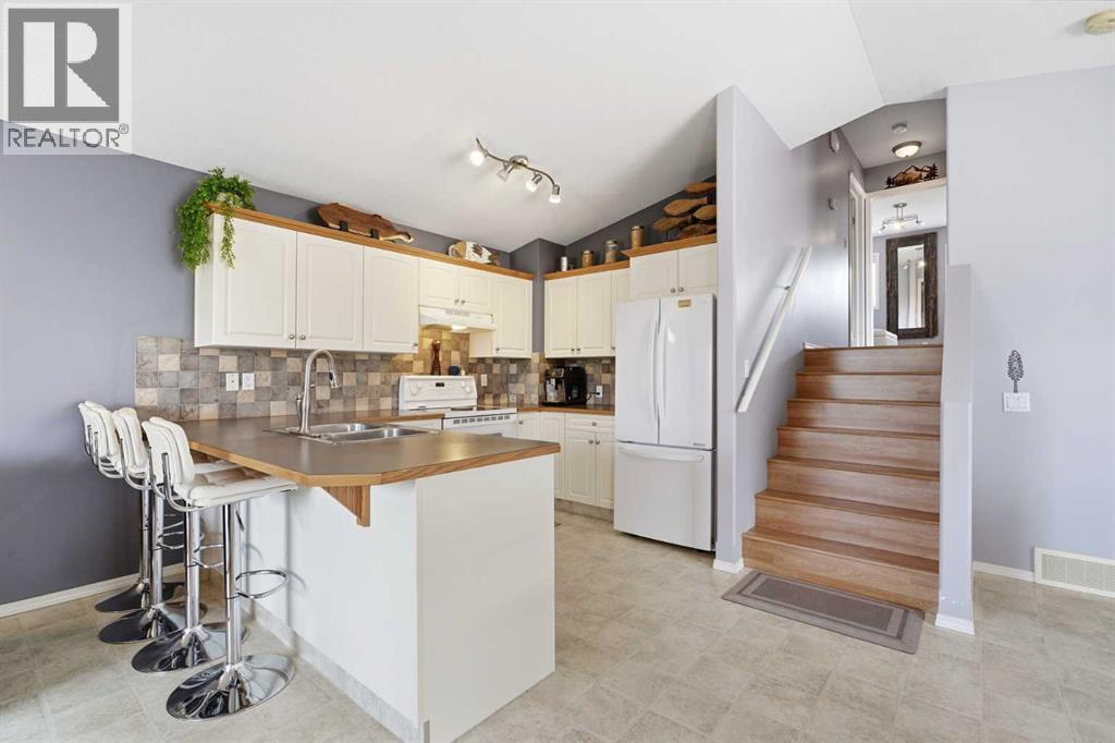 19 Ralston Crescent - 7