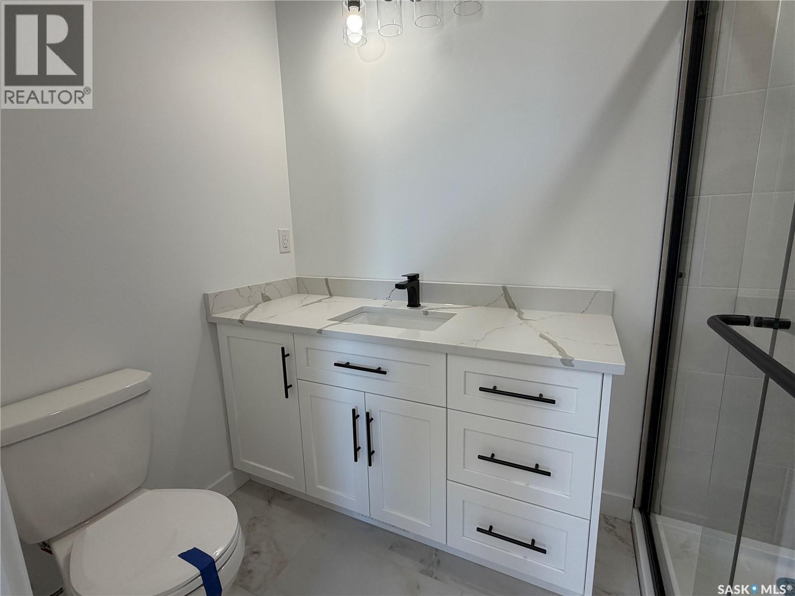 110 Lakewood DRIVE - 26