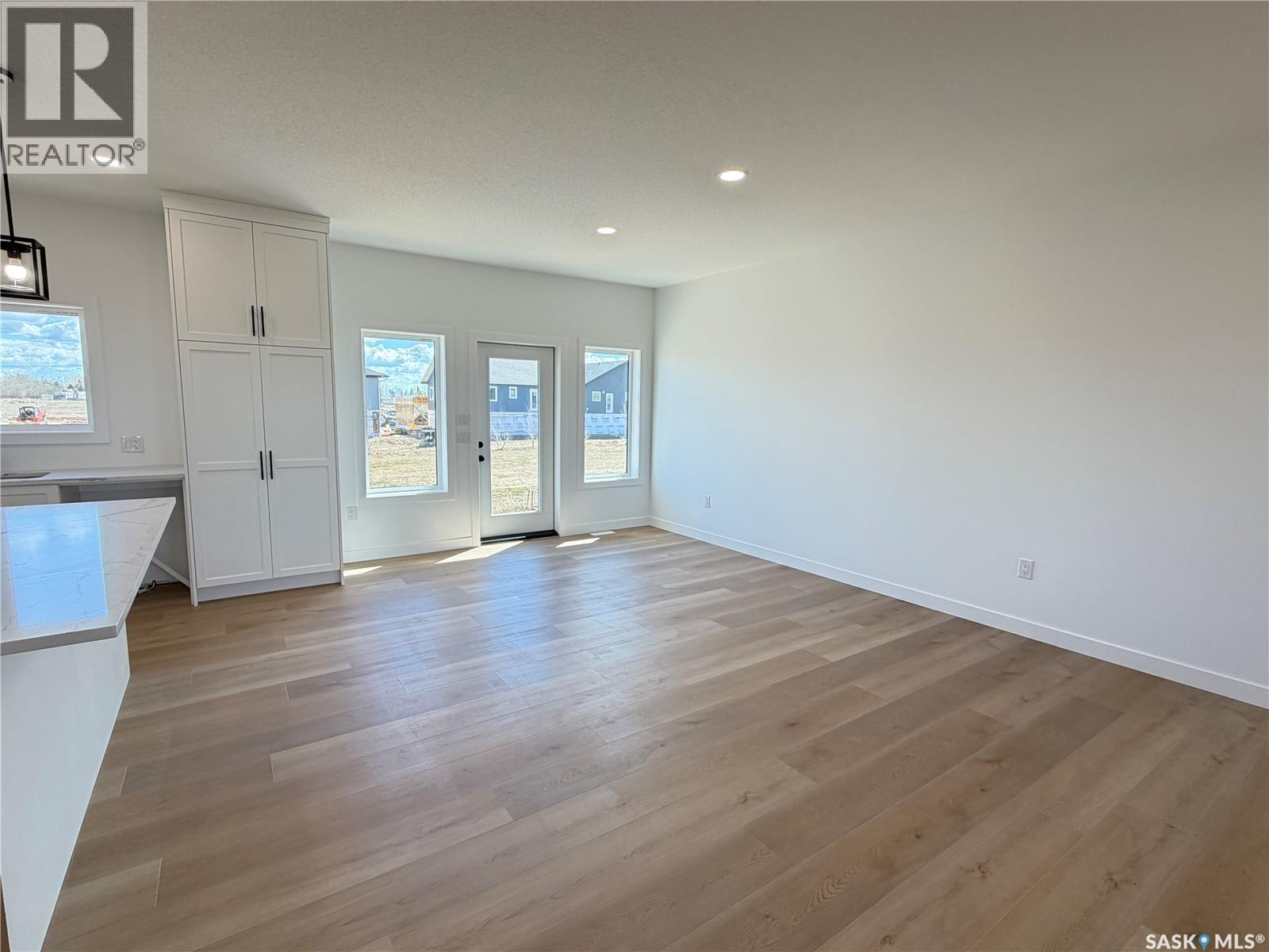 110 Lakewood DRIVE - 15