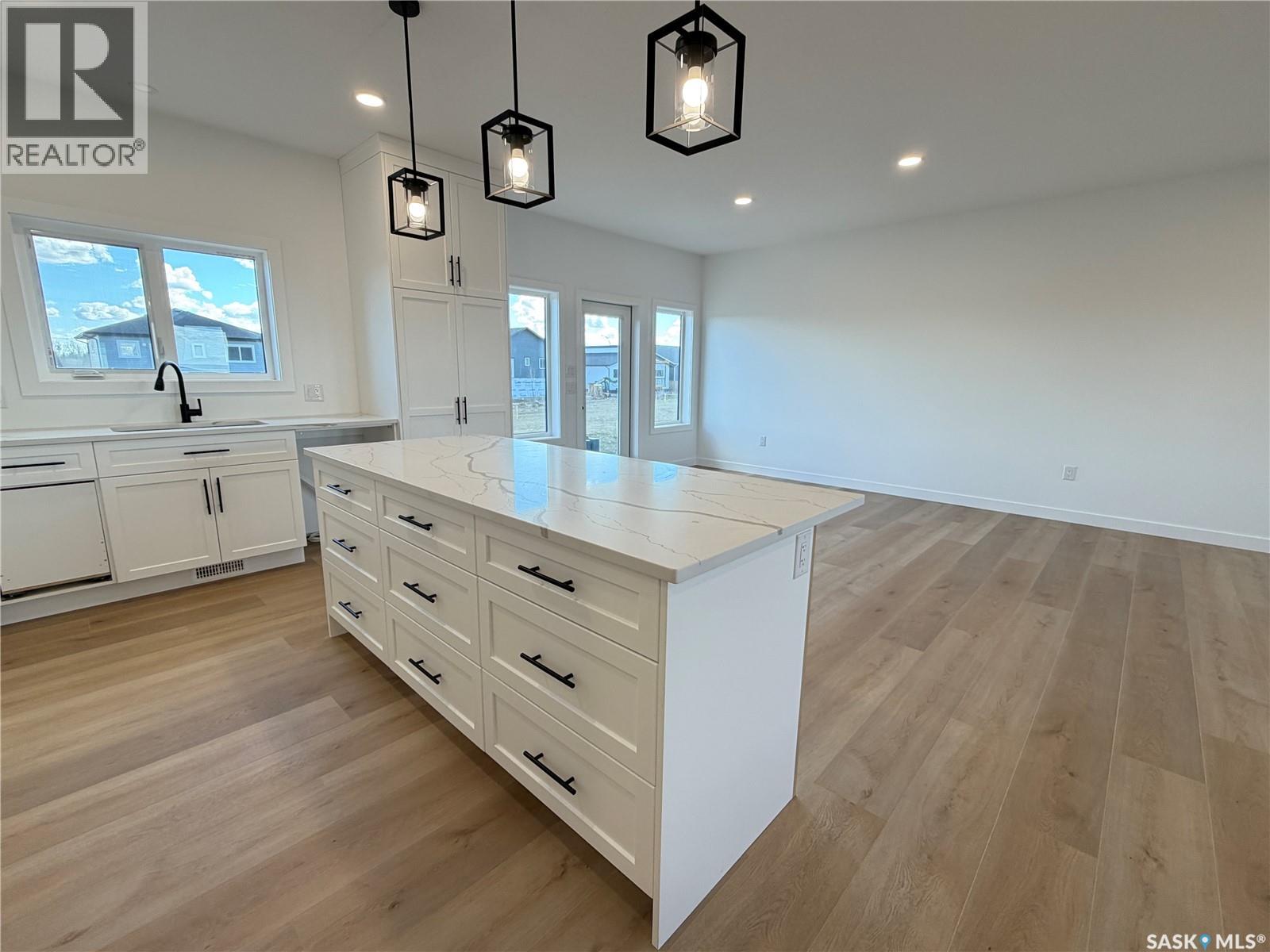 110 Lakewood DRIVE - 17