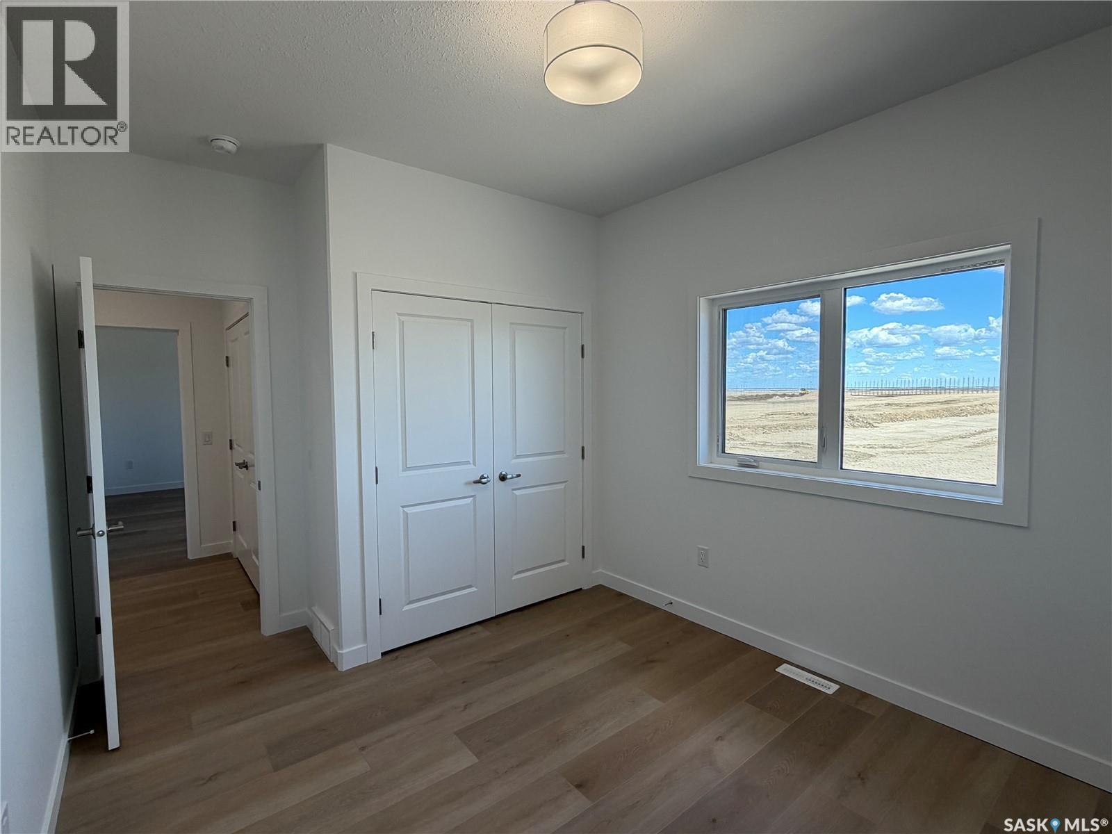110 Lakewood DRIVE - 23