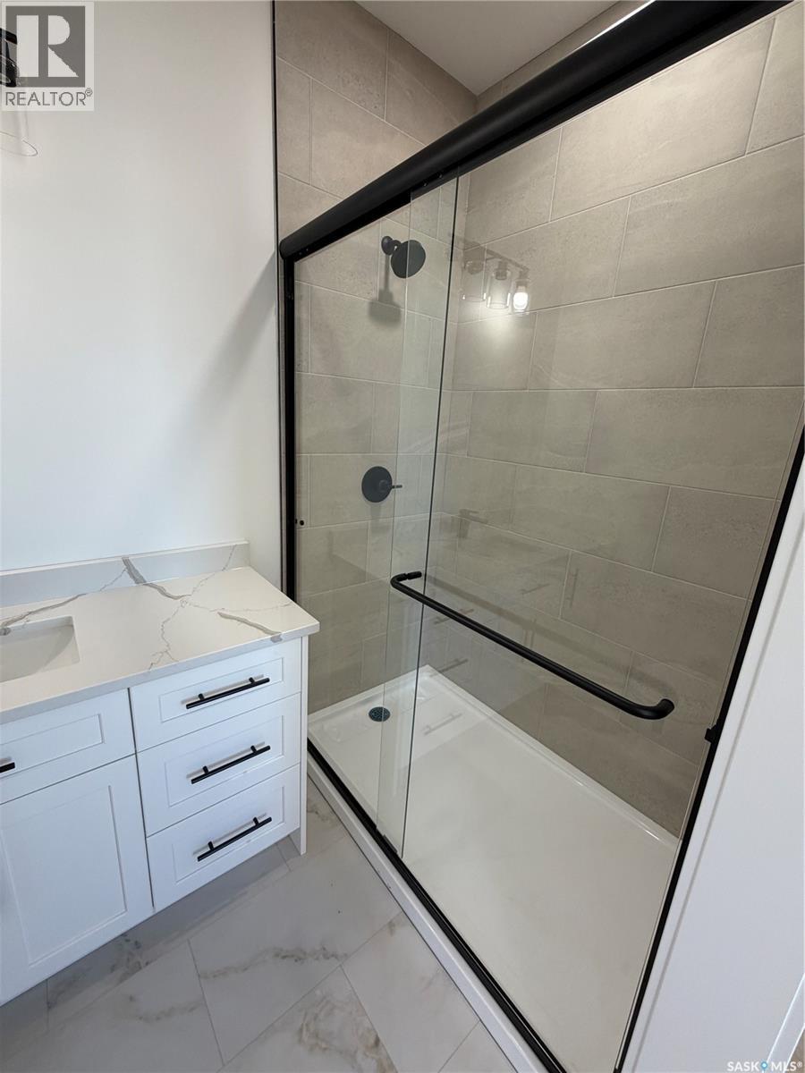 110 Lakewood DRIVE - 27
