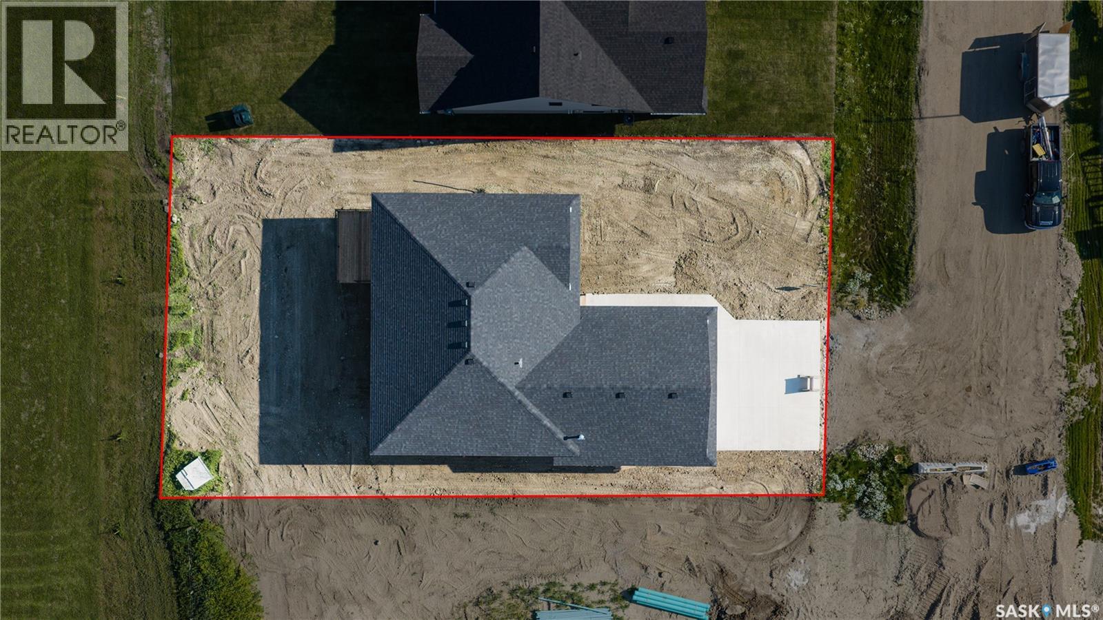 110 Lakewood DRIVE - 3
