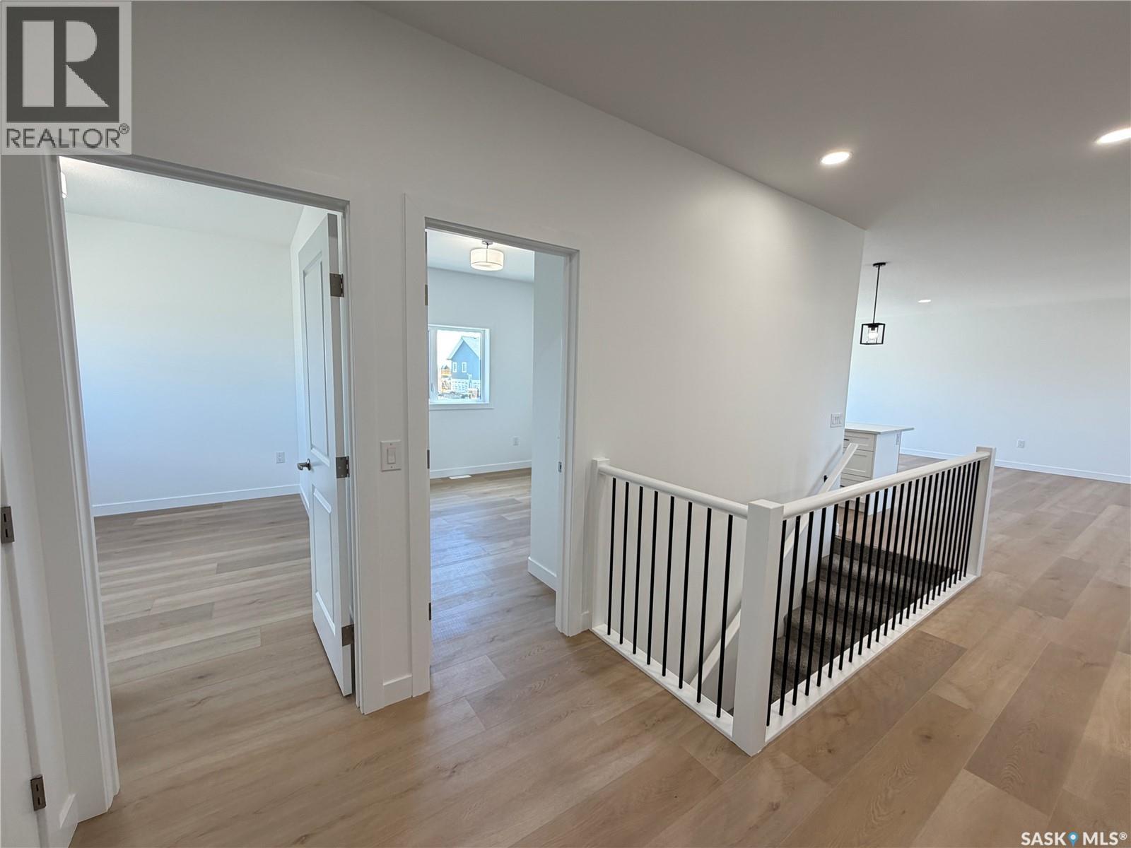 110 Lakewood DRIVE - 21