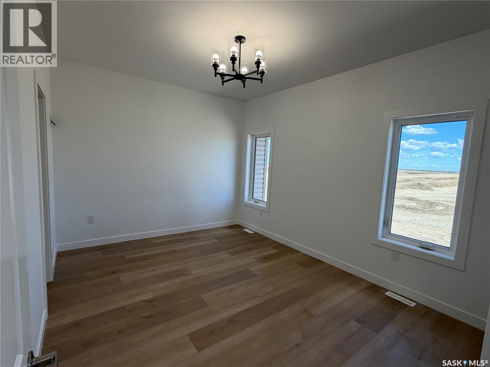 110 Lakewood DRIVE - 25