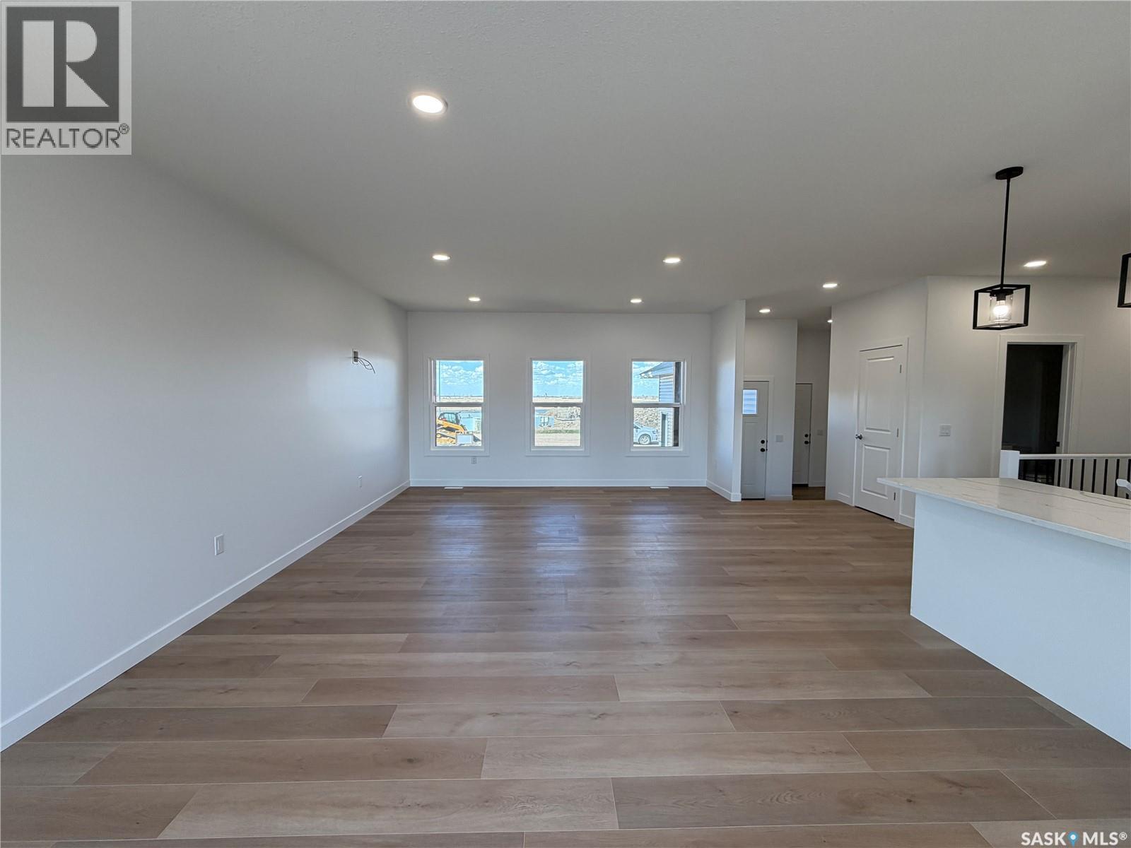 110 Lakewood DRIVE - 12