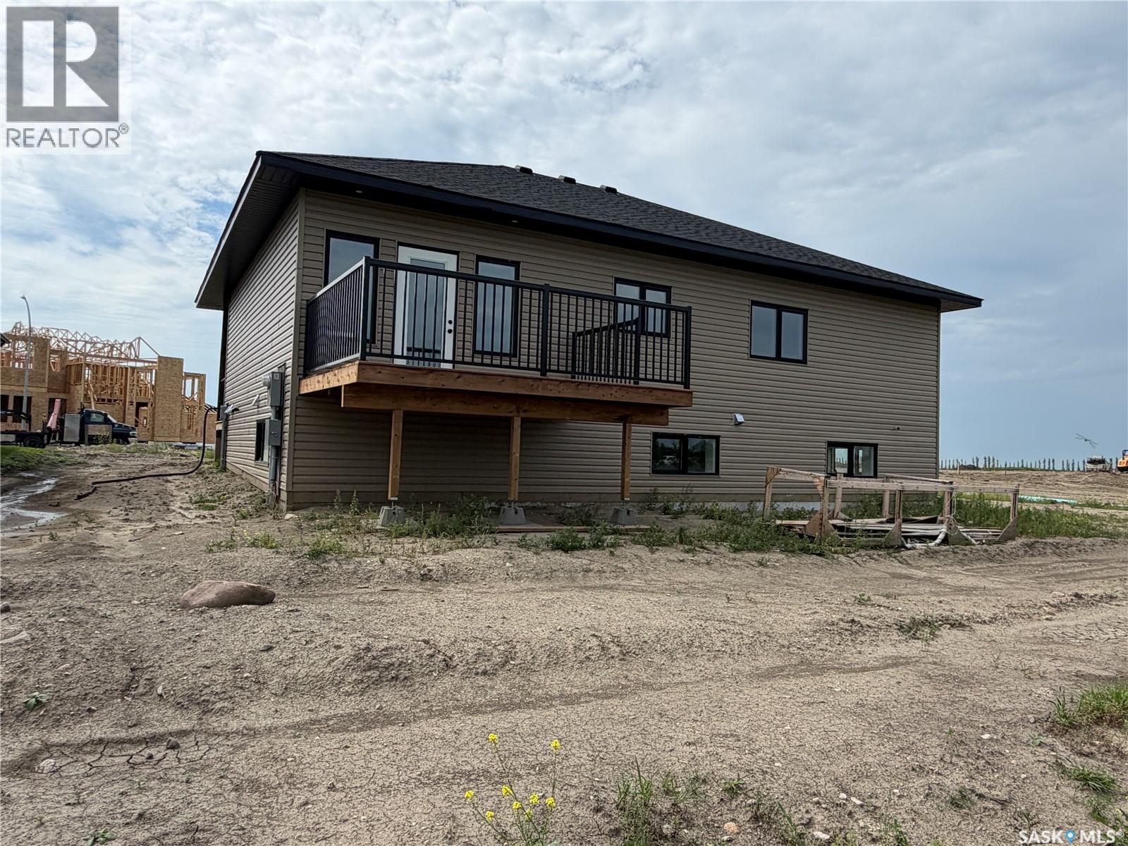 110 Lakewood DRIVE - 32