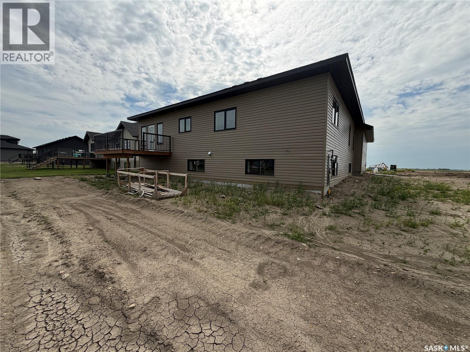 110 Lakewood DRIVE - 33