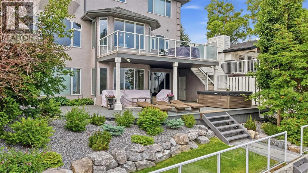 Listing photo – 85 Grand Ave, Norglenwold