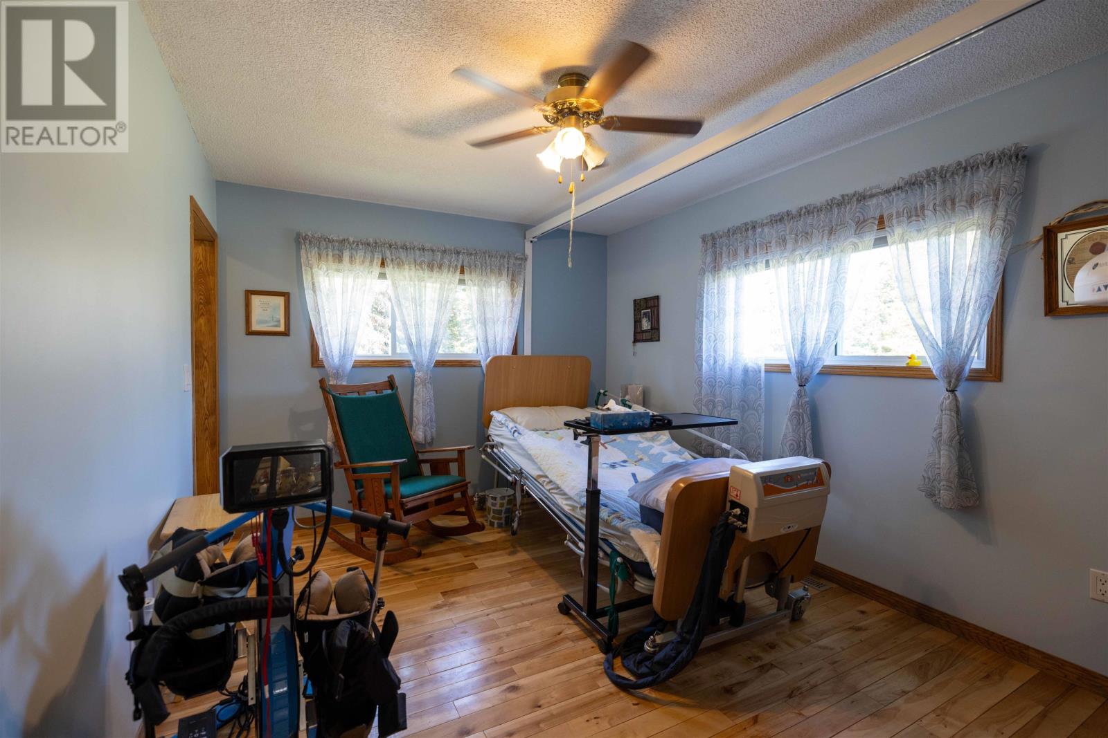 250 Falls RD - 13