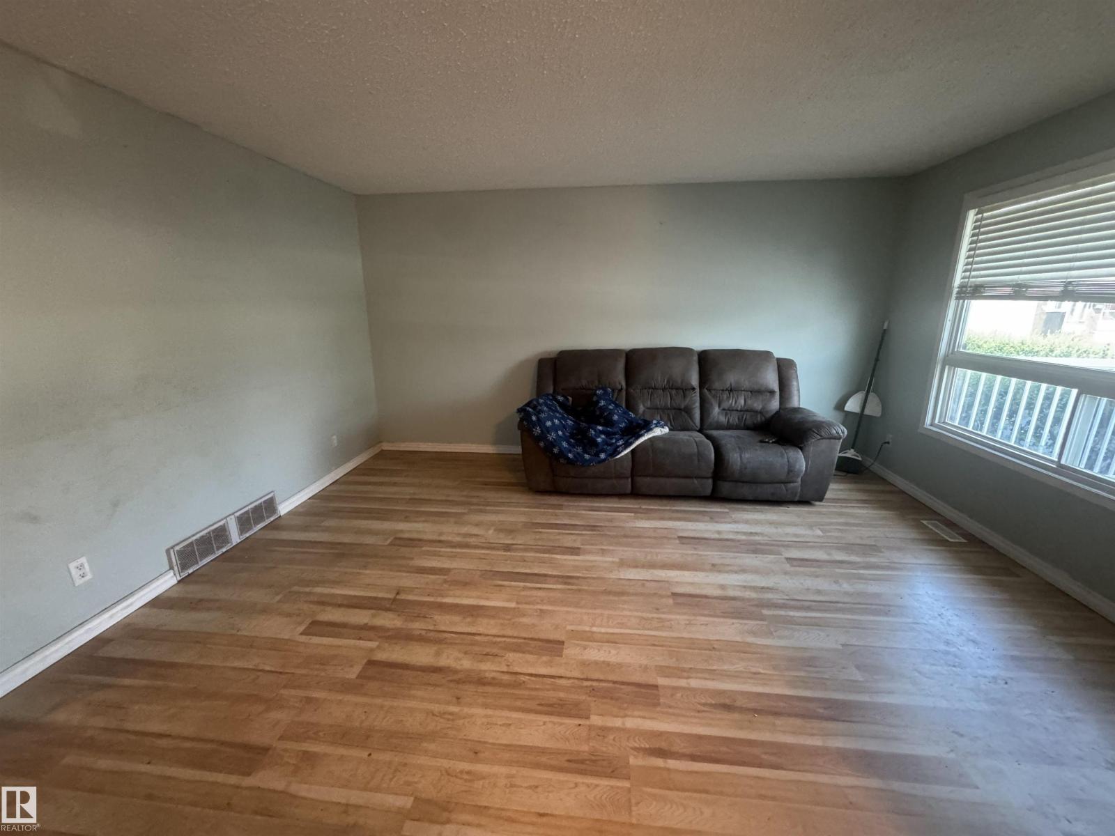 17328 106 ST NW, Baturyn, Edmonton photo 5