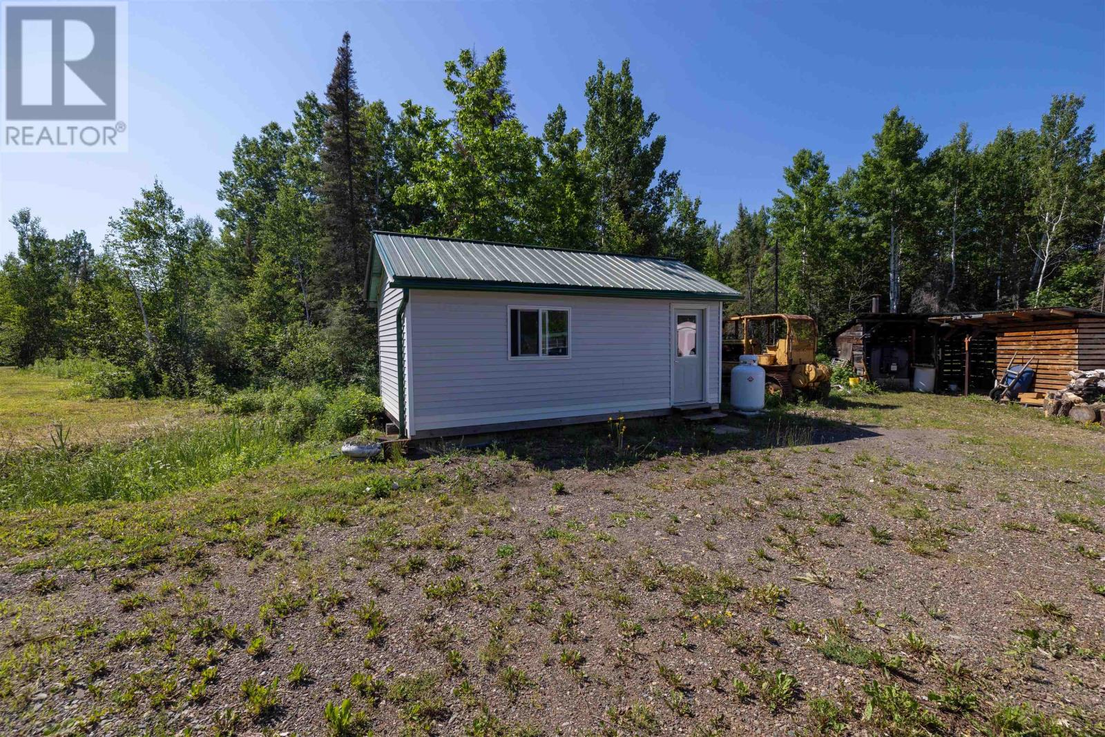 250 Falls RD - 36