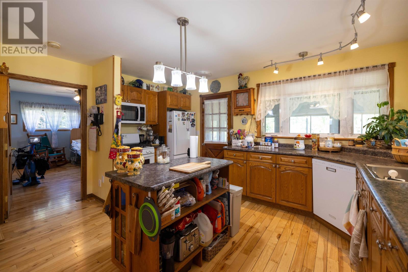 250 Falls RD - 6
