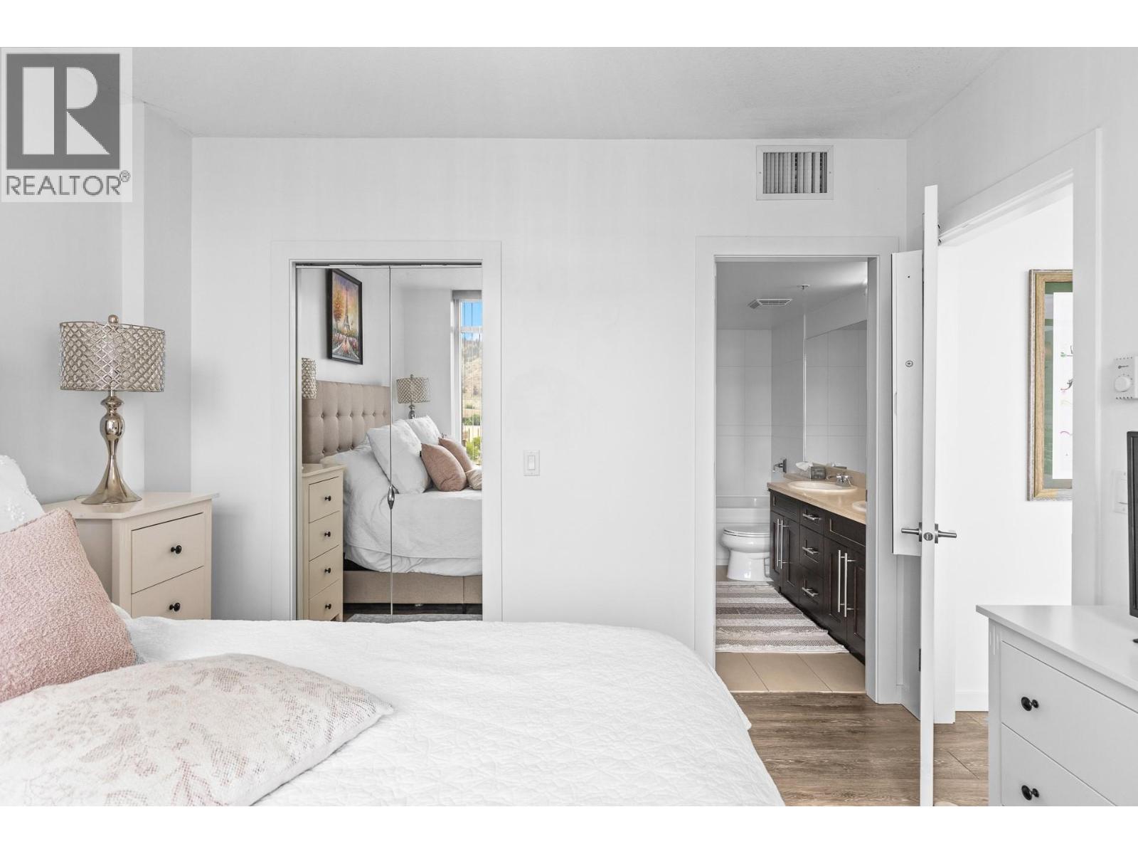 #702 1075 Sunset Drive - 21