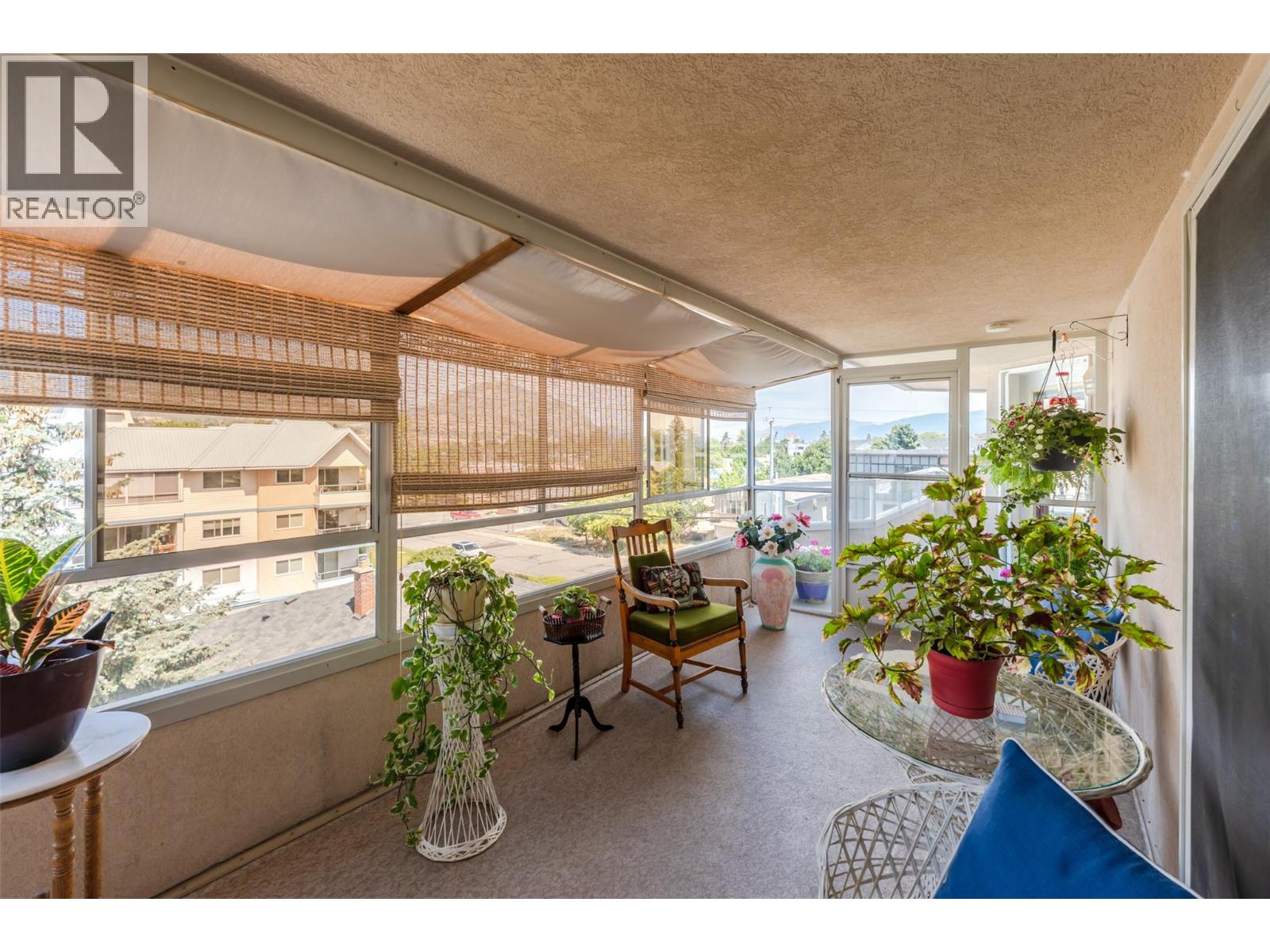 #408 254 Scott Avenue - 28