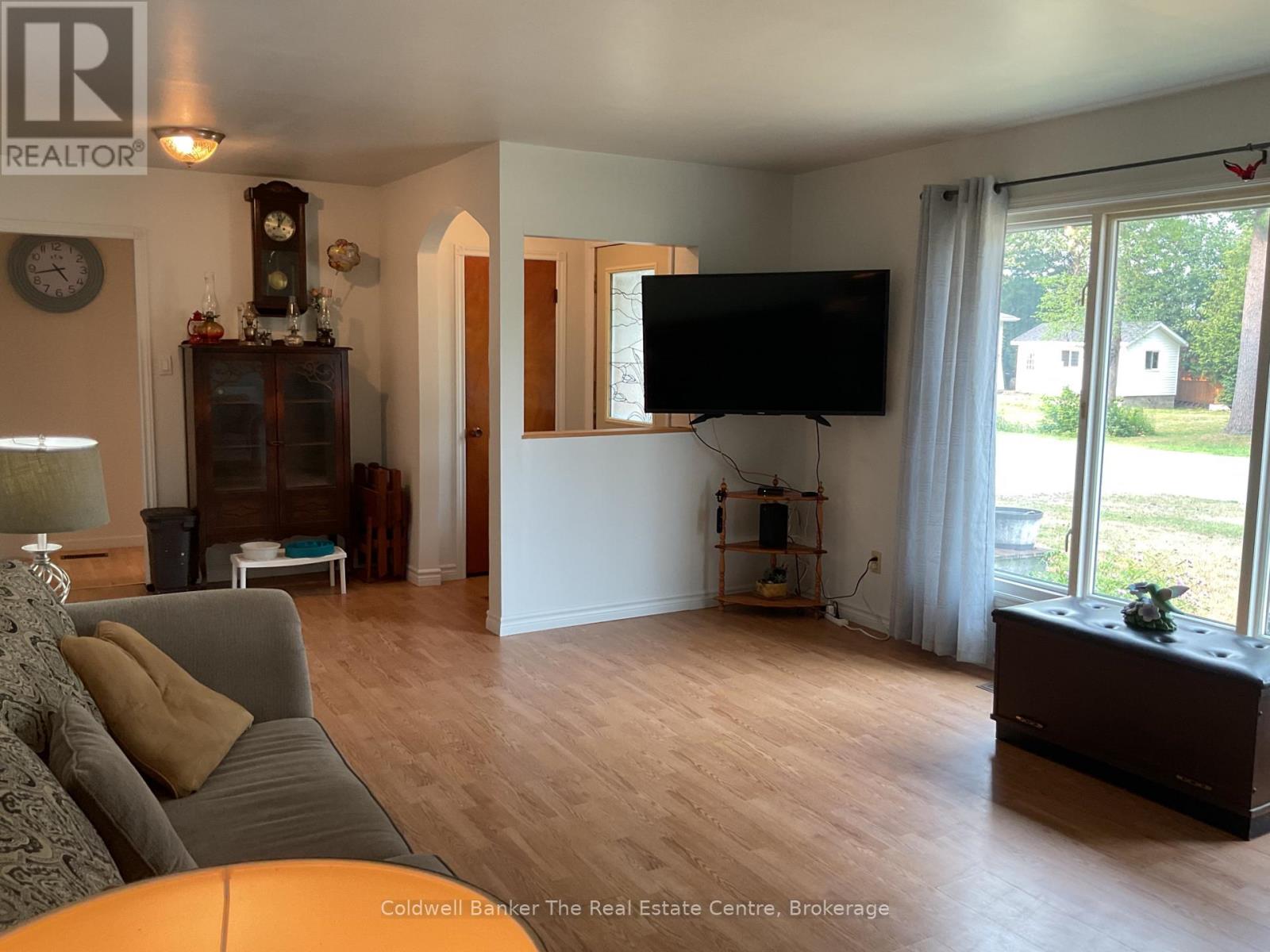 365 PINEGROVE STREET - 12