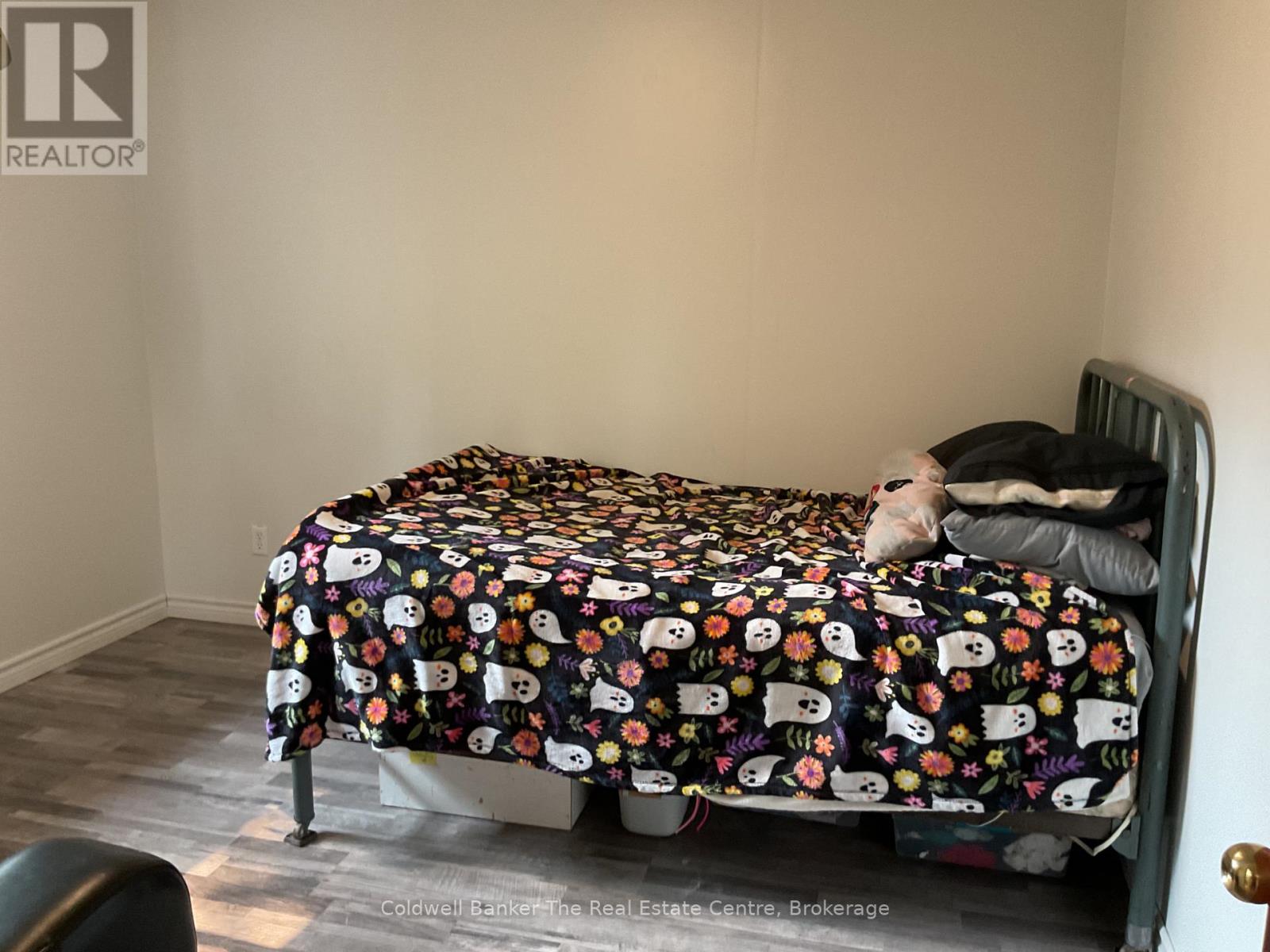 365 PINEGROVE STREET - 16