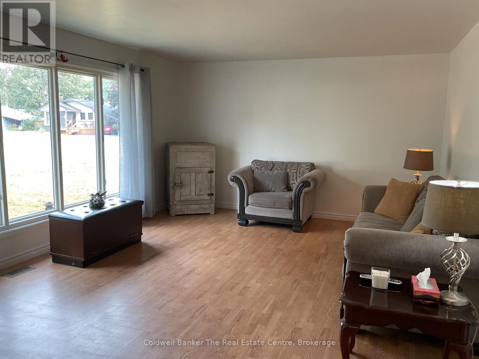 365 PINEGROVE STREET - 11