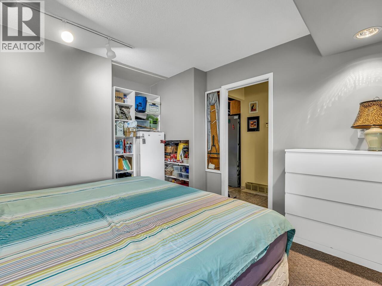5 Bed, 2 Bath House for Sale in Coquitlam – 960 PORTER STREET, Coquitlam – MLS# R3147567 - Image 14