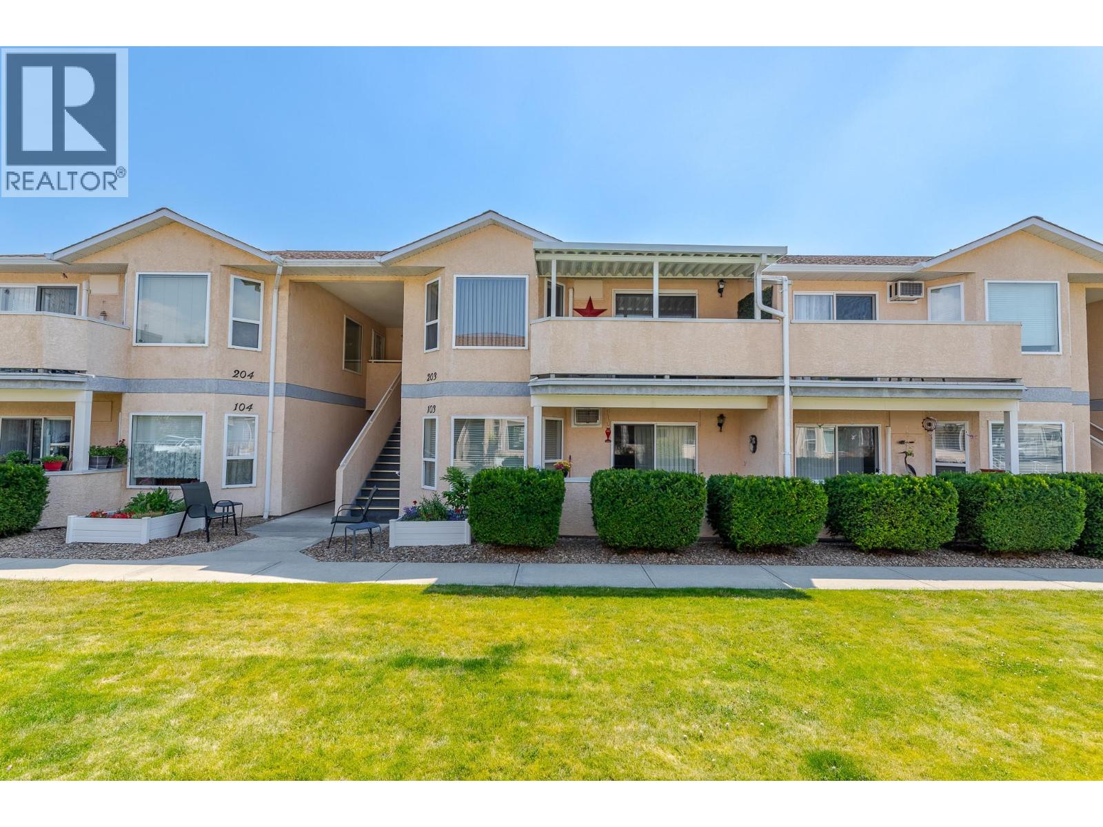 203 13014 Armstrong Avenue, Summerland