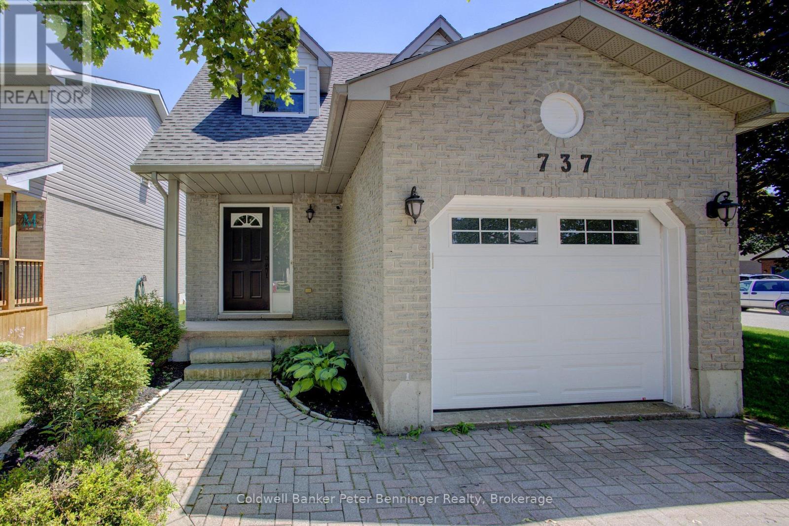 737 MACKENDRICK DRIVE - 3