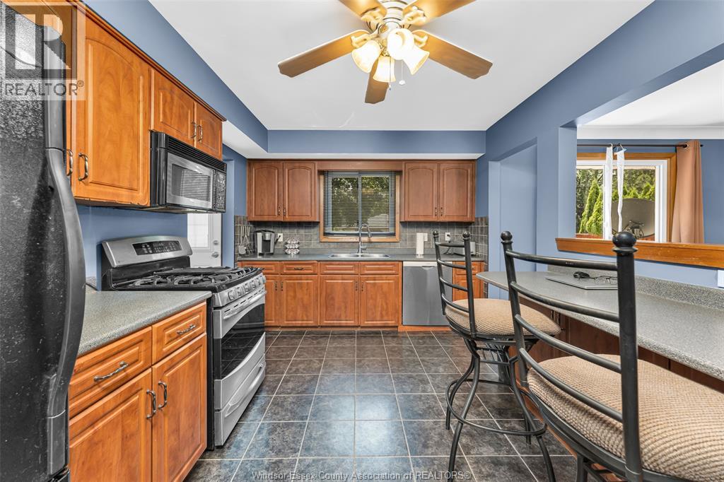 1865 Todd LANE - 21