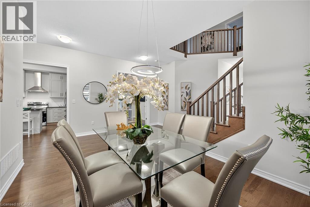 67 STARFIRE Crescent - Image 7
