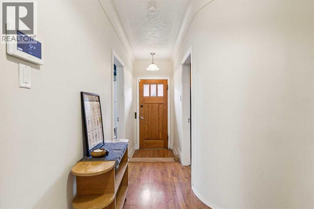 2128 17 Avenue SW - 17